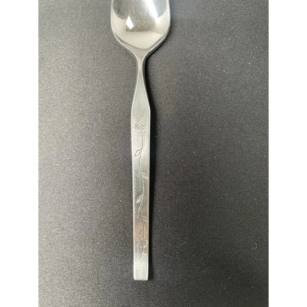 Vintage Supreme Stainless 6 1/4